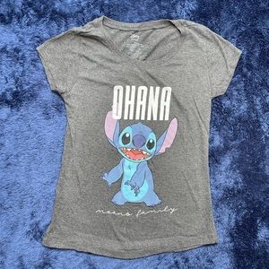 Disney Stich Ohana t-shirt in great condition